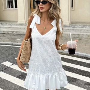 Vestido “Solana” lazo en hombros y bordado floral