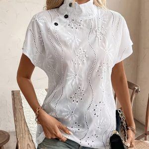 Blusa Marte Bordada Cuello Alto