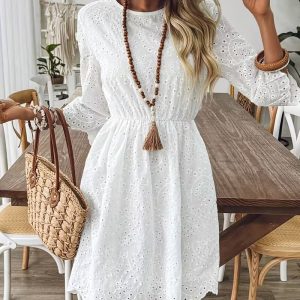Vestido Marie Blanco Bordado - Corte Corto con Mangas 3/4